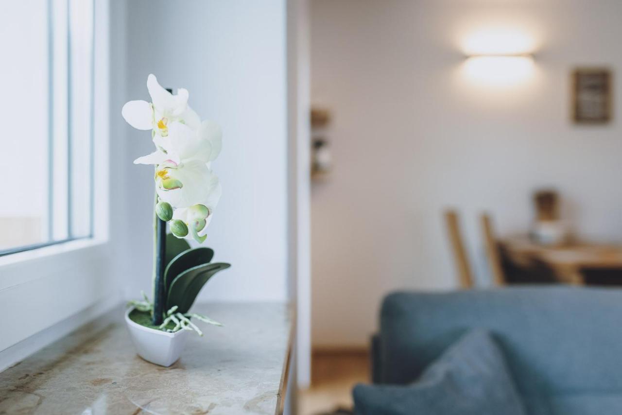 Apartment By We Rent Zell am See